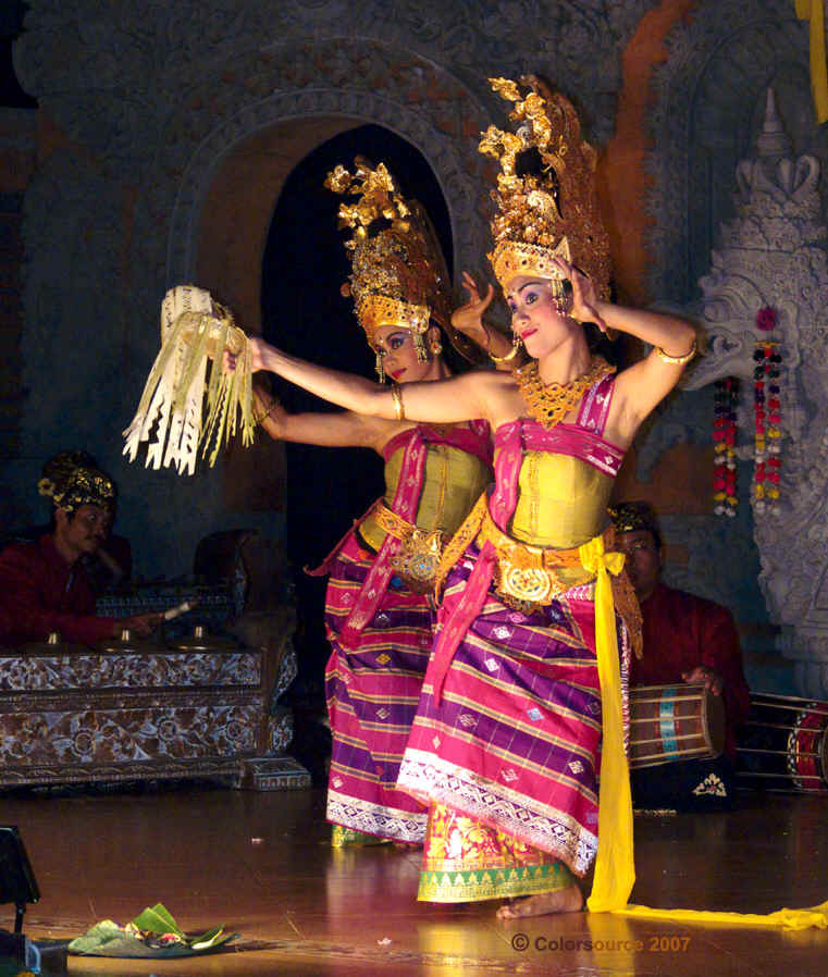 Deux danseuses balinaises